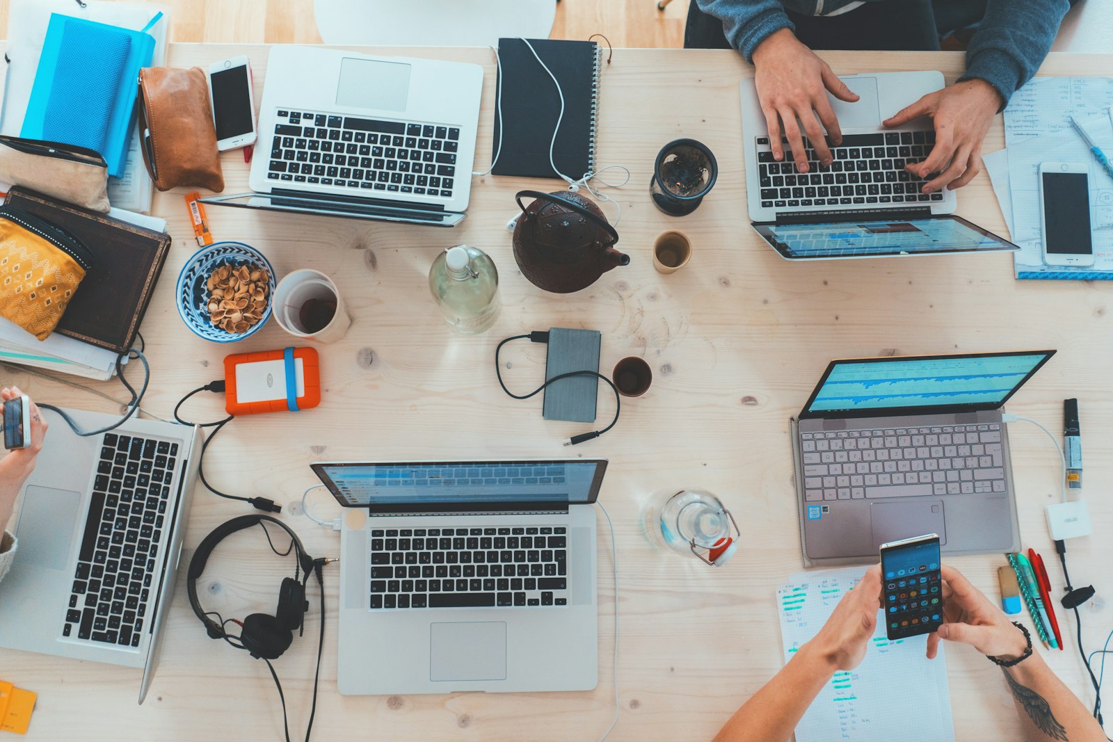 ConvertKit vs. Taildove (2026): The Comparison for B2B SaaS